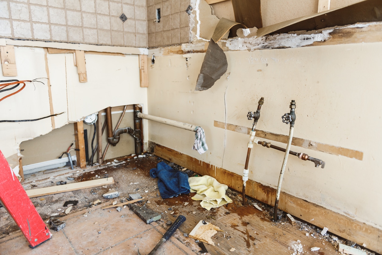 Emergency water damage repair for residential property